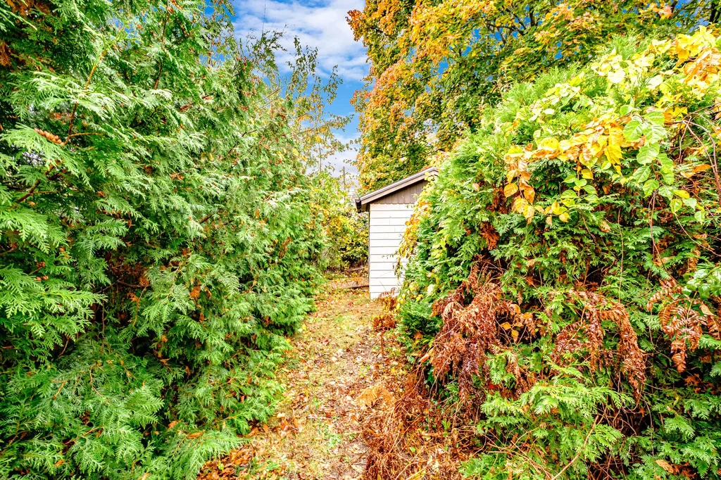 29 Prescott Street Sanford ME 04073