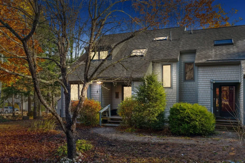 51 Brewster Circle Bridgton ME 04009