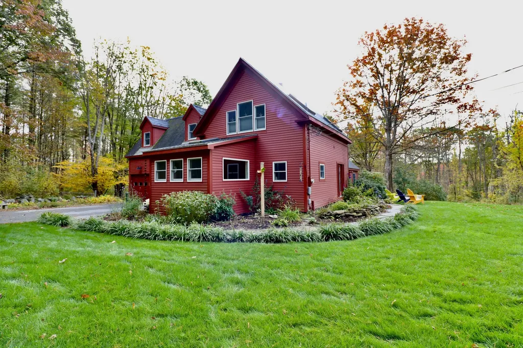 160 Turner Road Bremen ME 04551