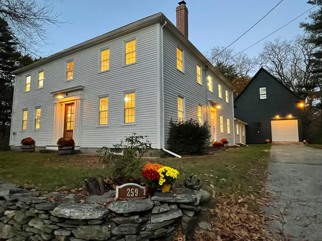 259 Falmouth Road Falmouth ME 04105