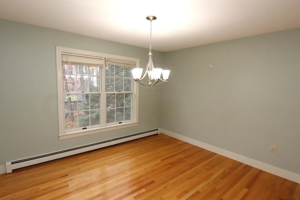 26 Westwood Road Bangor ME 04401