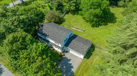 9 Hallmark Road Cumberland ME 04110