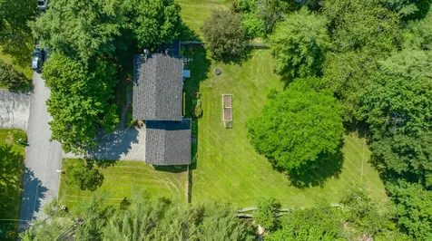 9 Hallmark Road Cumberland ME 04110
