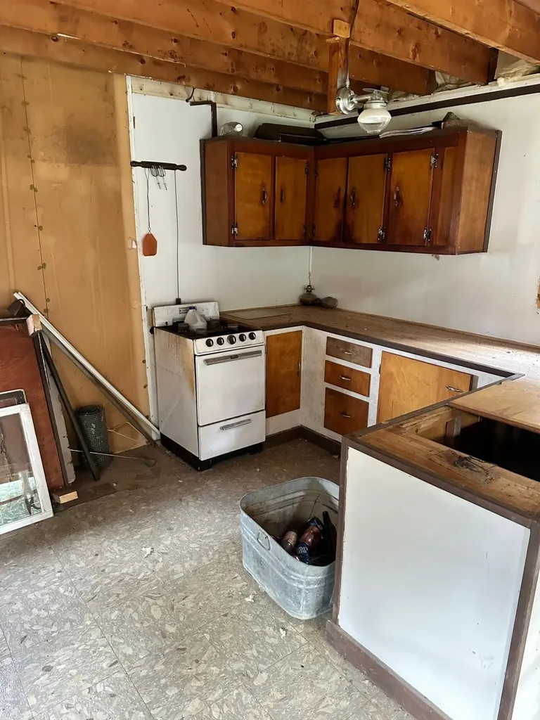 864 Sheridan Road Ashland ME 04732