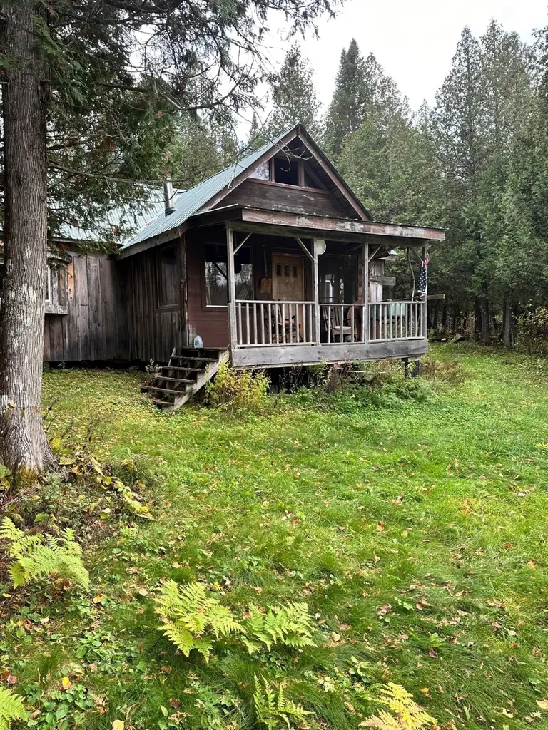864 Sheridan Road Ashland ME 04732
