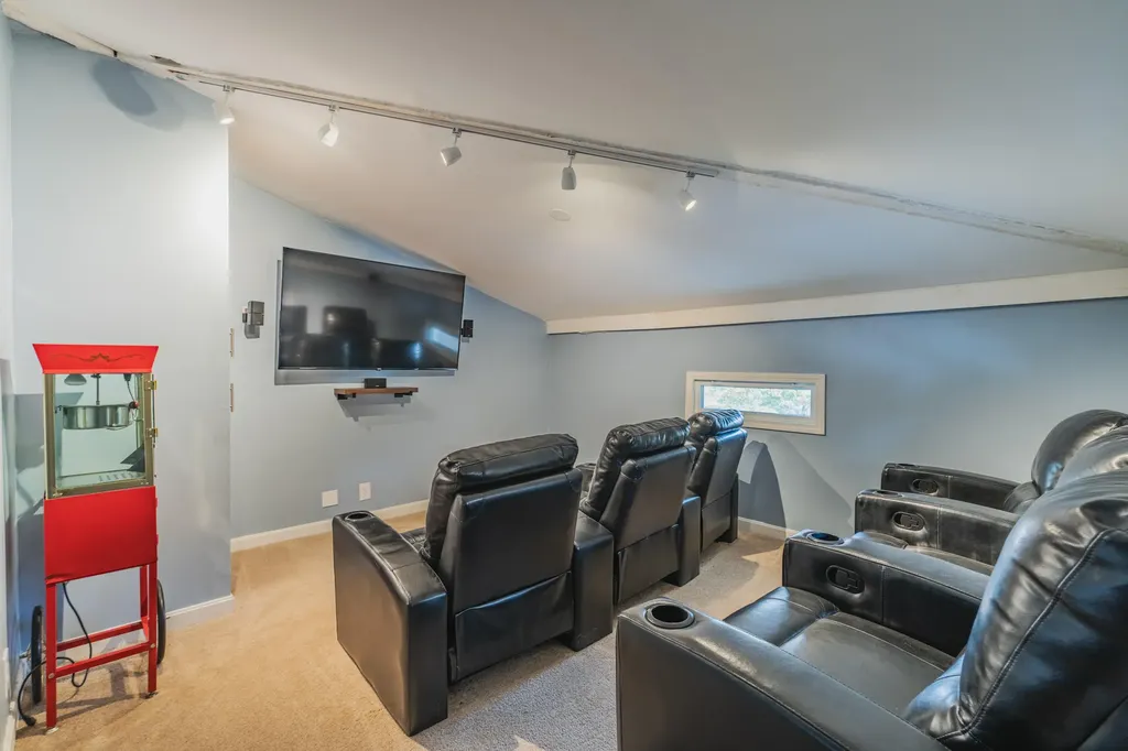 21 Linden Street Bath ME 04530