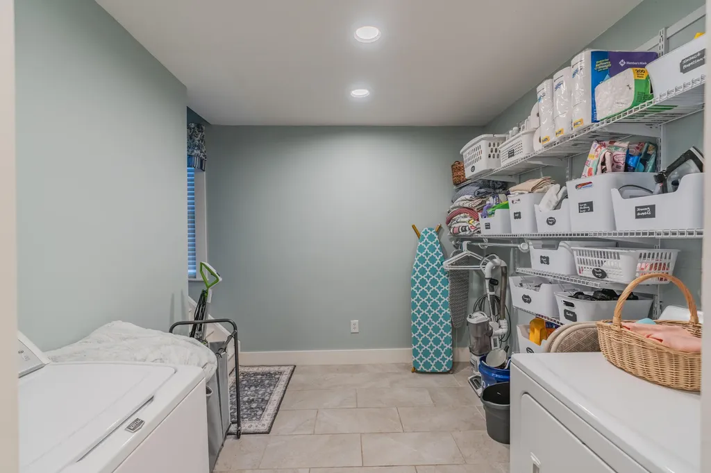 21 Linden Street Bath ME 04530
