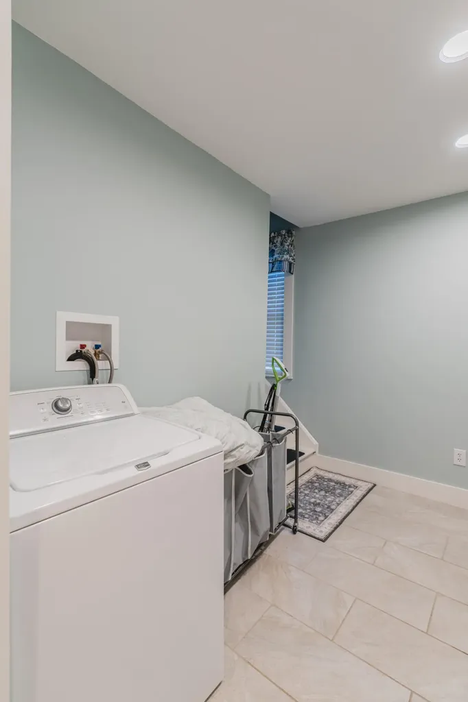 21 Linden Street Bath ME 04530