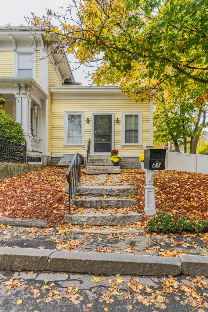 21 Linden Street Bath ME 04530