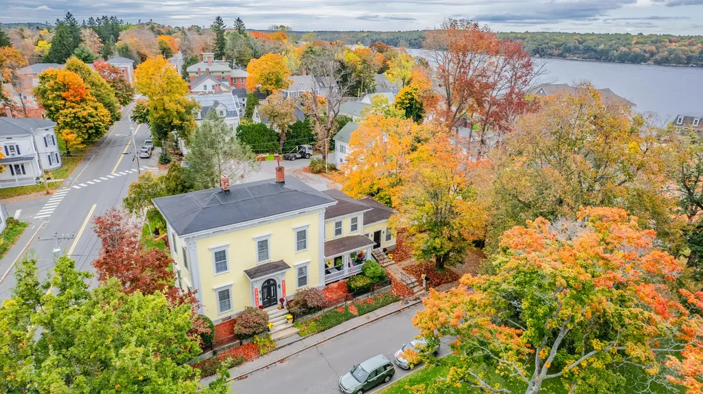 21 Linden Street Bath ME 04530