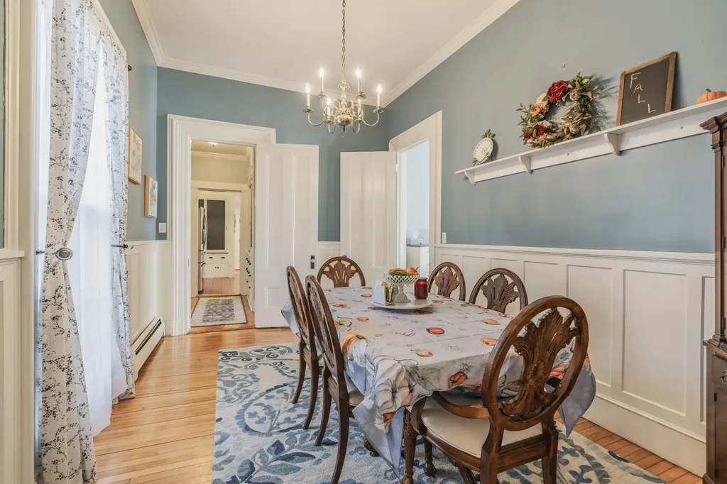 21 Linden Street Bath ME 04530