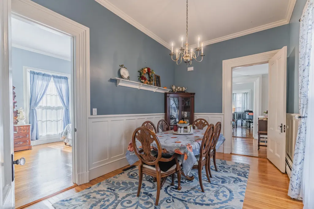 21 Linden Street Bath ME 04530
