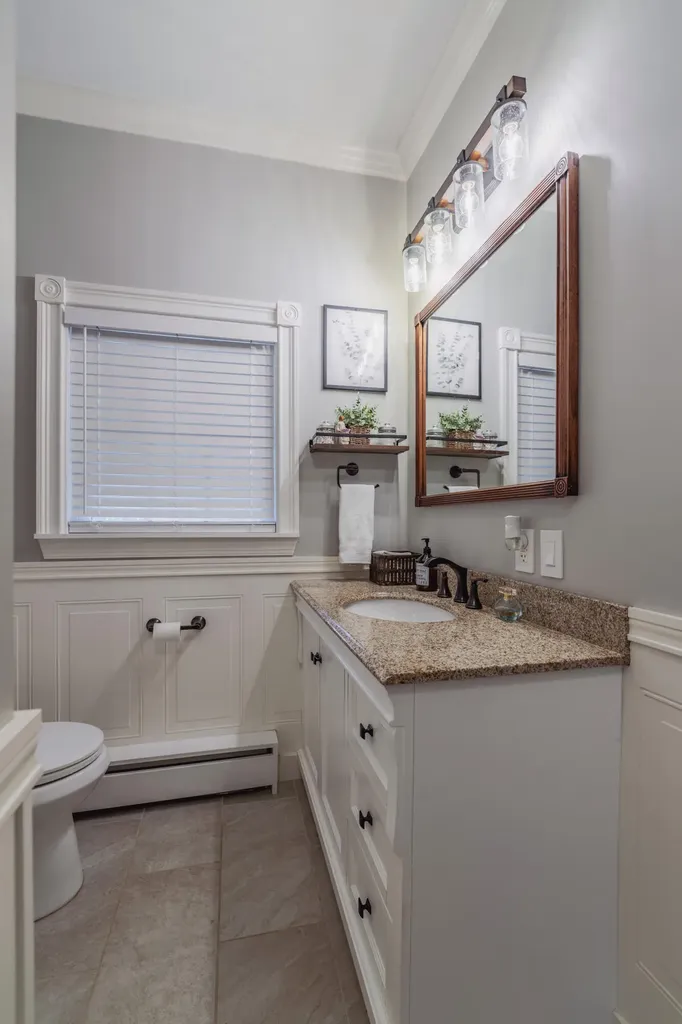 21 Linden Street Bath ME 04530