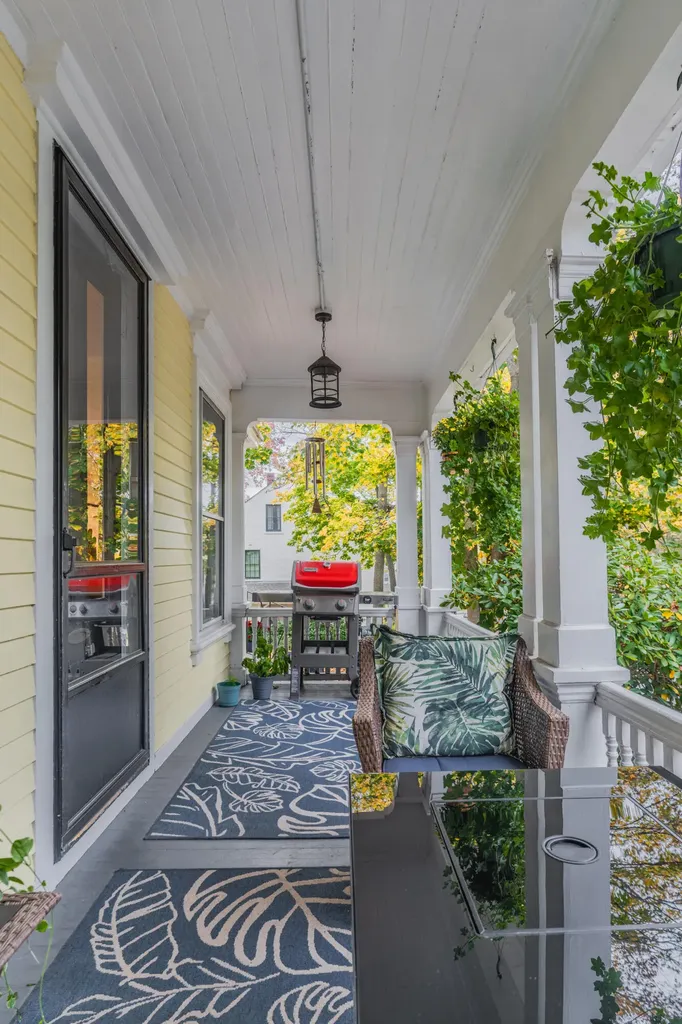 21 Linden Street Bath ME 04530