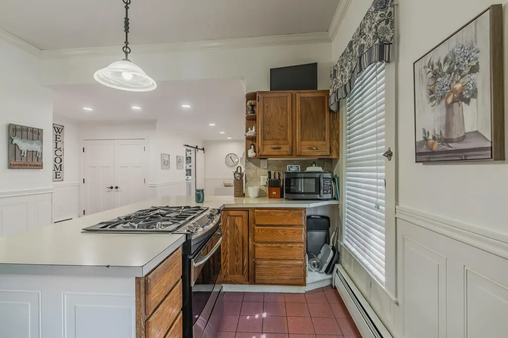 21 Linden Street Bath ME 04530