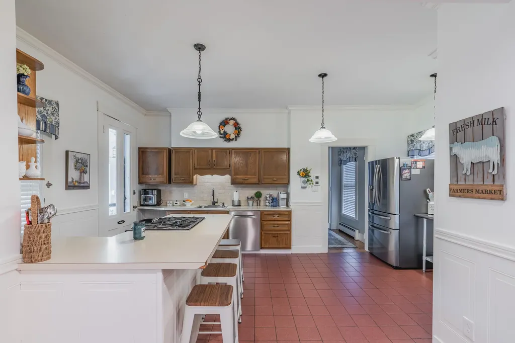 21 Linden Street Bath ME 04530