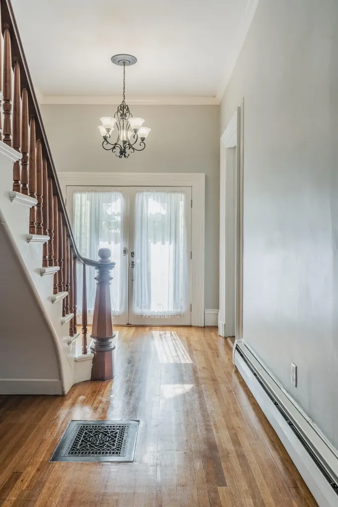 21 Linden Street Bath ME 04530