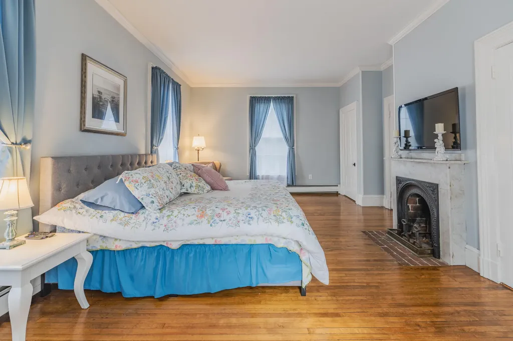 21 Linden Street Bath ME 04530