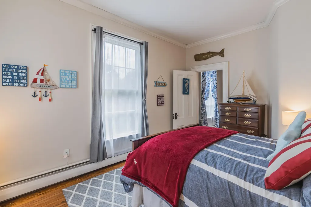 21 Linden Street Bath ME 04530