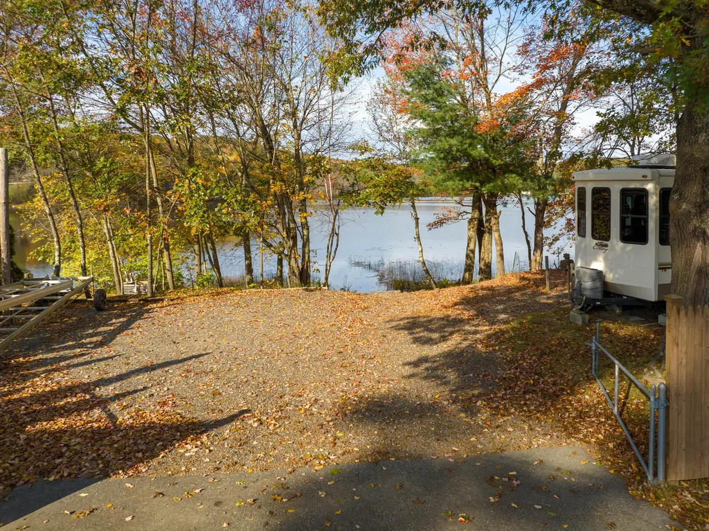 242 Waterboro Road Alfred ME 04002