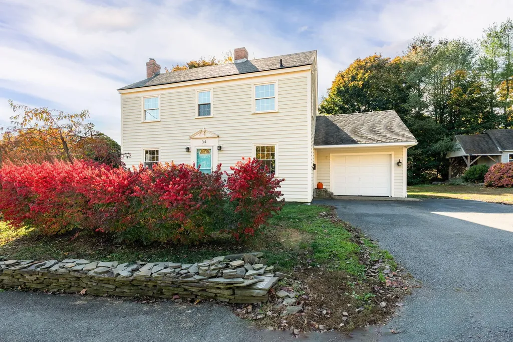 34 Fairview Avenue Augusta ME 04330