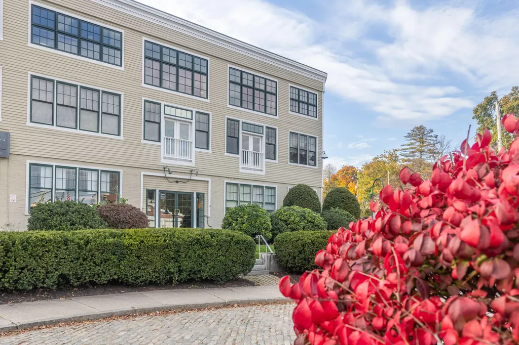 40 Washington Street Camden ME 04843