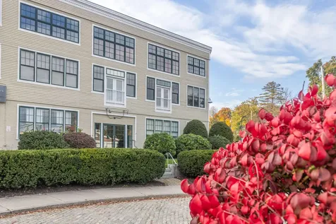 40 Washington Street Camden ME 04843