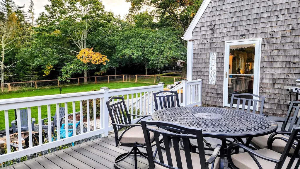 663 Reach Road Deer Isle ME 04627