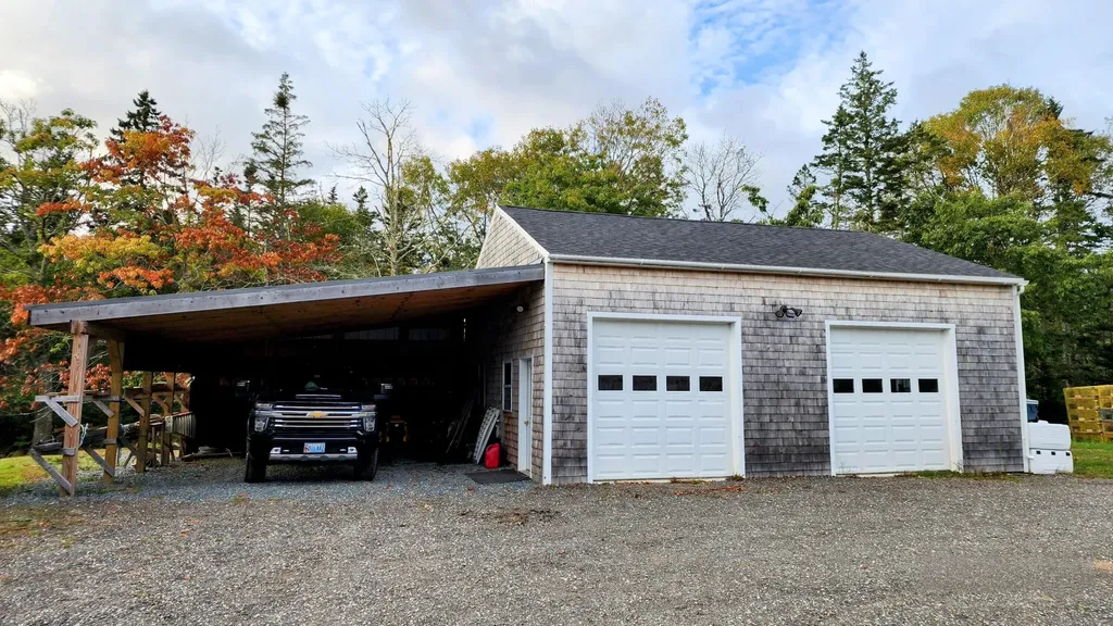 663 Reach Road Deer Isle ME 04627