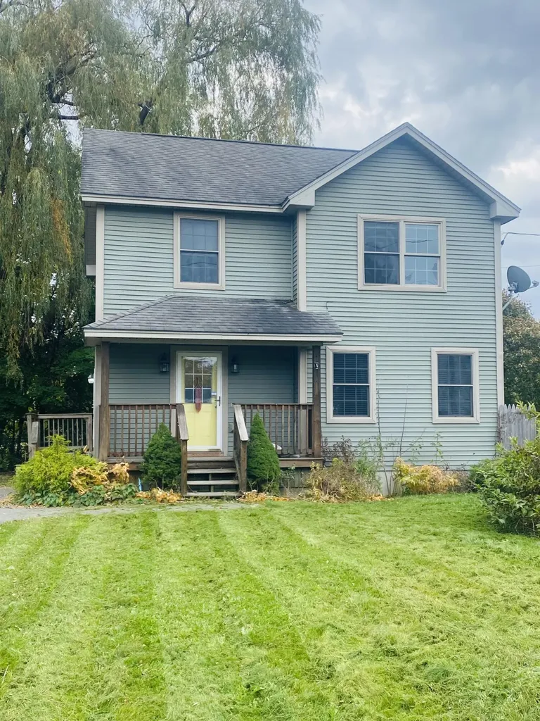 72 16th Street Bangor ME 04401