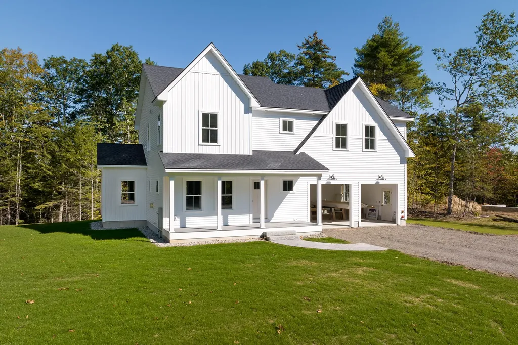 106 Green Acres Drive Buxton ME 04093