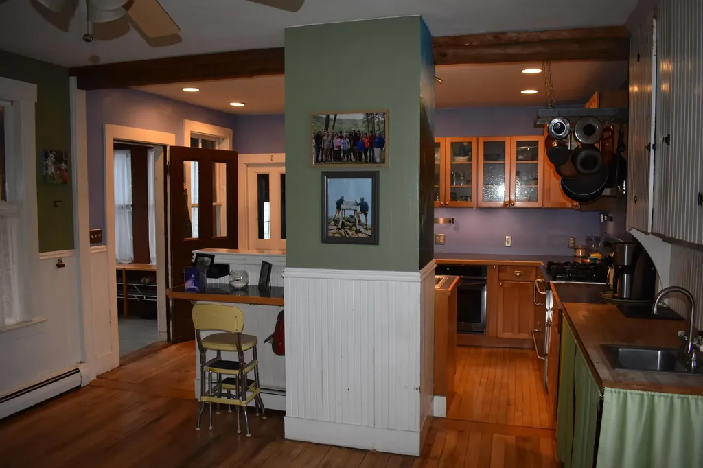 18 Metcalf Road Winthrop ME 04364