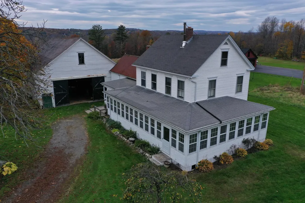 18 Metcalf Road Winthrop ME 04364