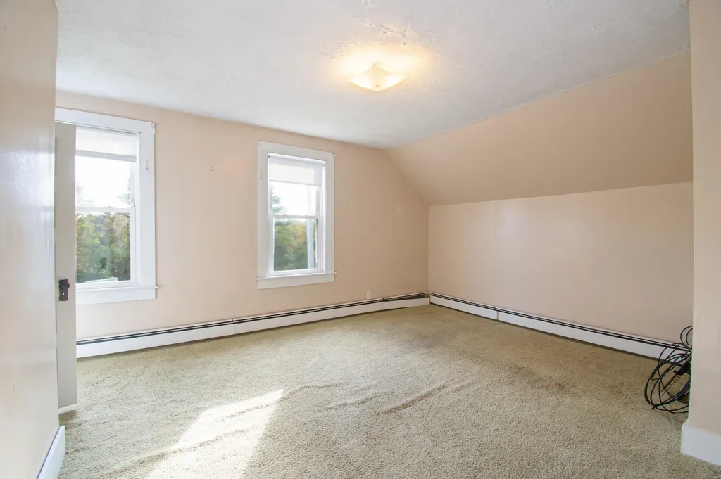 26 Upland Road Lisbon ME 04250
