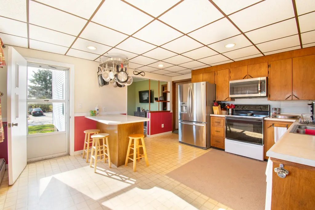 26 Upland Road Lisbon ME 04250