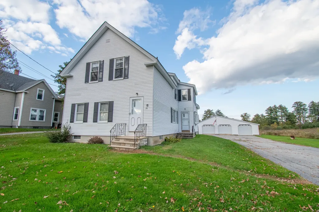 26 Upland Road Lisbon ME 04250