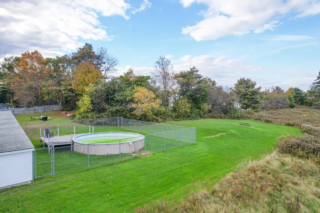 26 Upland Road Lisbon ME 04250