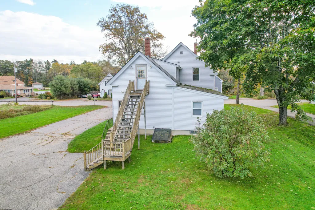 26 Upland Road Lisbon ME 04250