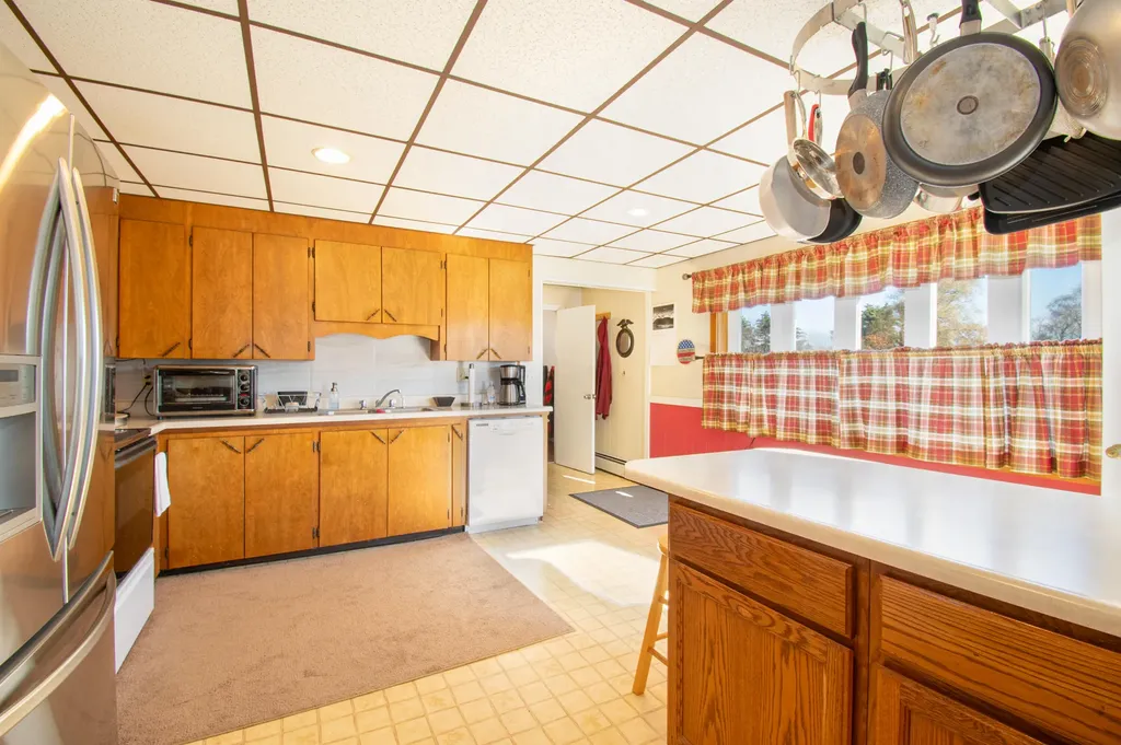26 Upland Road Lisbon ME 04250