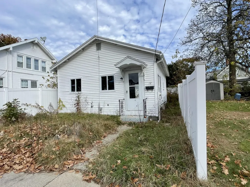 12 Pine Avenue Old Orchard Beach ME 04064
