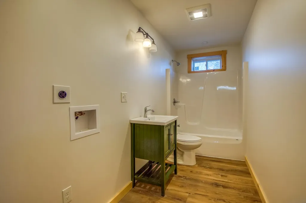 4 Eva D Lane Rangeley ME 04970