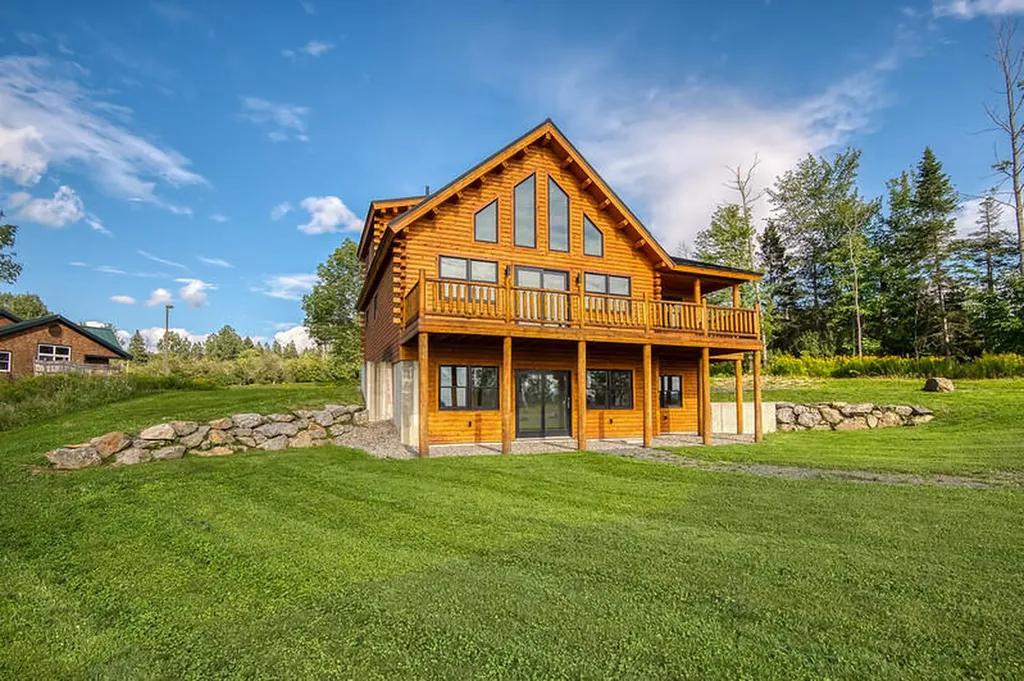 4 Eva D Lane Rangeley ME 04970