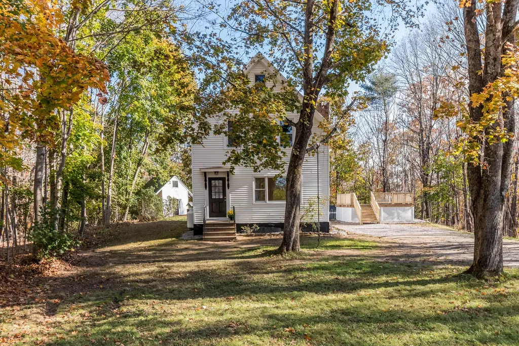 411 River Road Richmond ME 04357