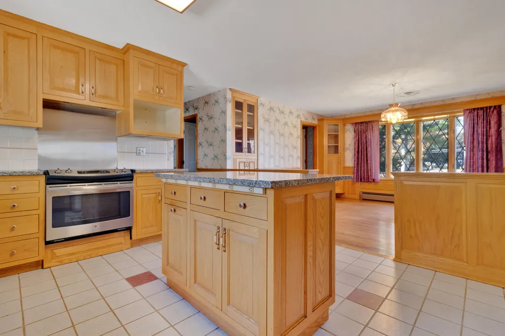 42 Waterhouse Road Gorham ME 04038