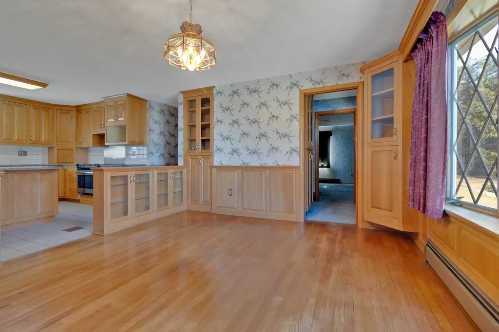 42 Waterhouse Road Gorham ME 04038