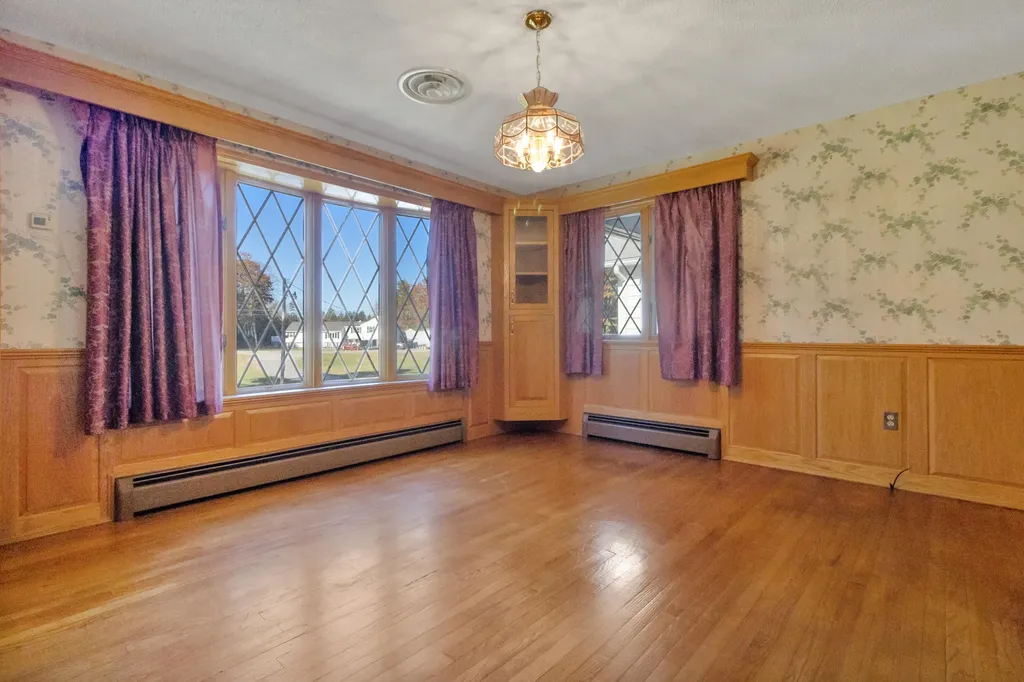 42 Waterhouse Road Gorham ME 04038