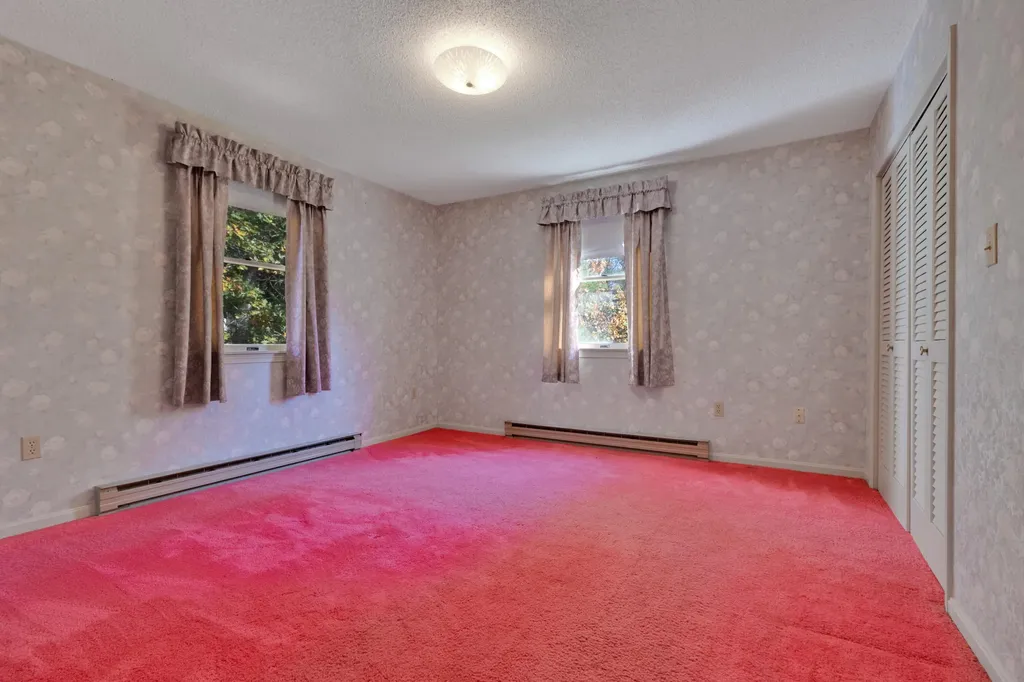 42 Waterhouse Road Gorham ME 04038