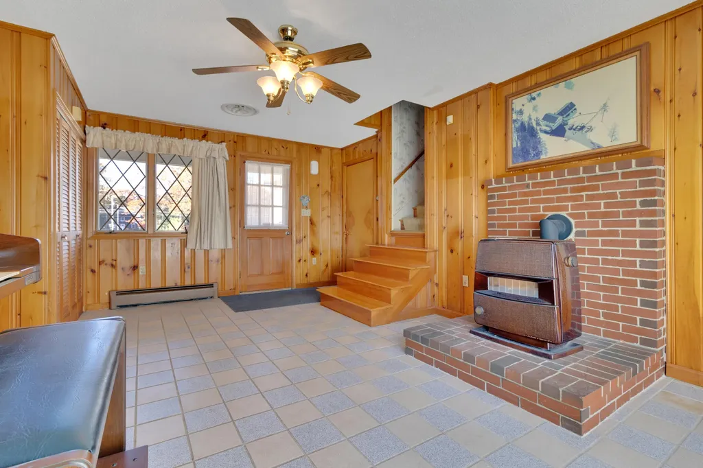 42 Waterhouse Road Gorham ME 04038