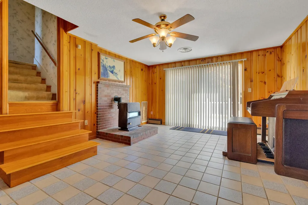 42 Waterhouse Road Gorham ME 04038