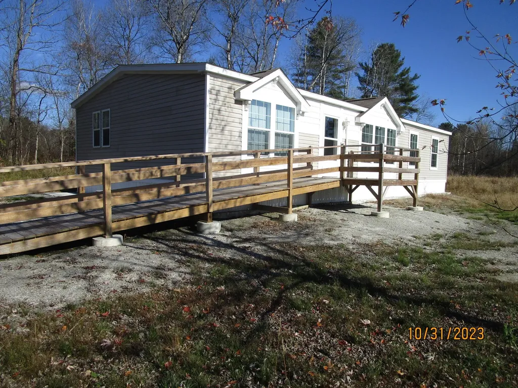 502 Knowlton Corner Road Farmington ME 04938